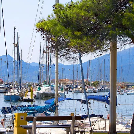 Holiday Les Dauphins By Interhome Casa vacanze *