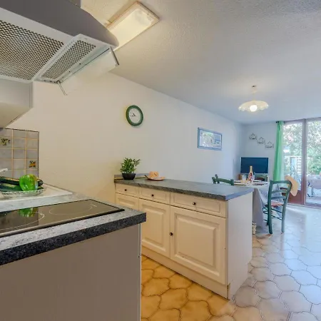 Casa vacanze Holiday Les Dauphins By Interhome *